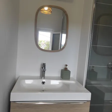 Duplex T3 Refait A Neuf Sur 2h30 De Paris Апартаменты *